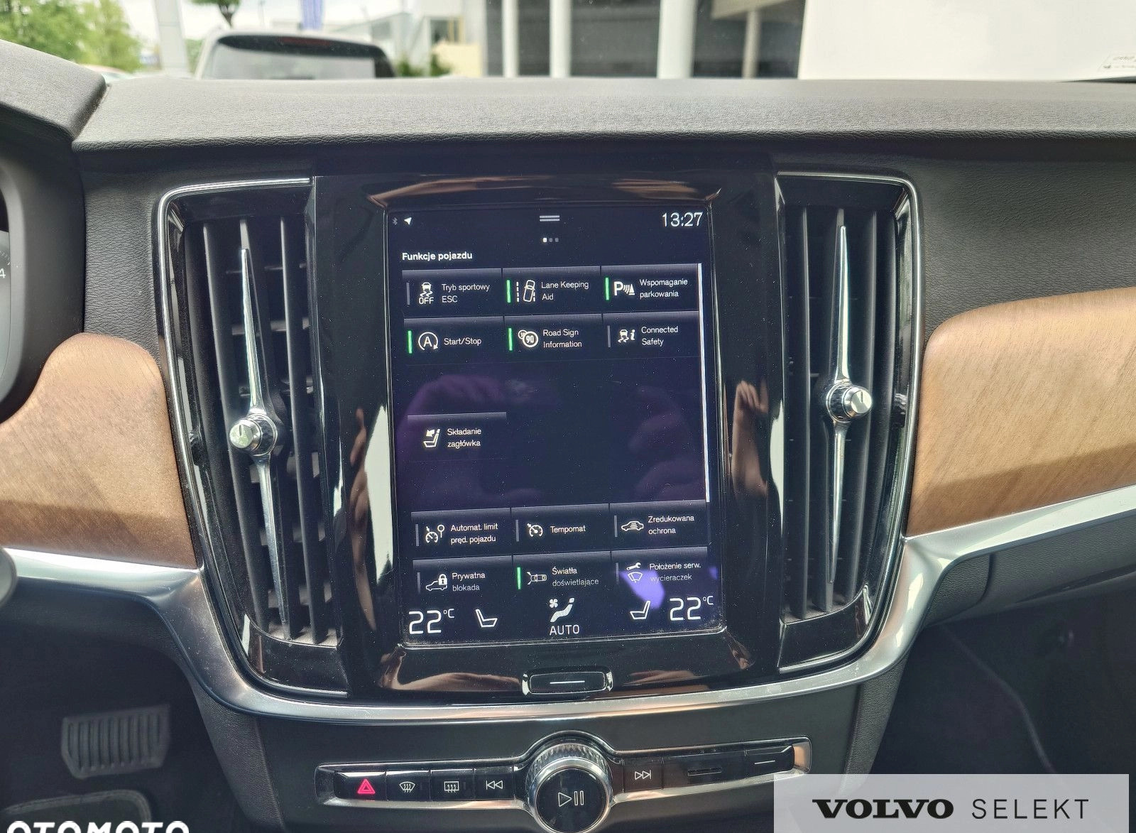 Volvo V90 cena 109900 przebieg: 116000, rok produkcji 2017 z Bobowa małe 631